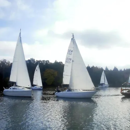 In Mueggelheim Mit Eigener Terrasse Casa de Férias