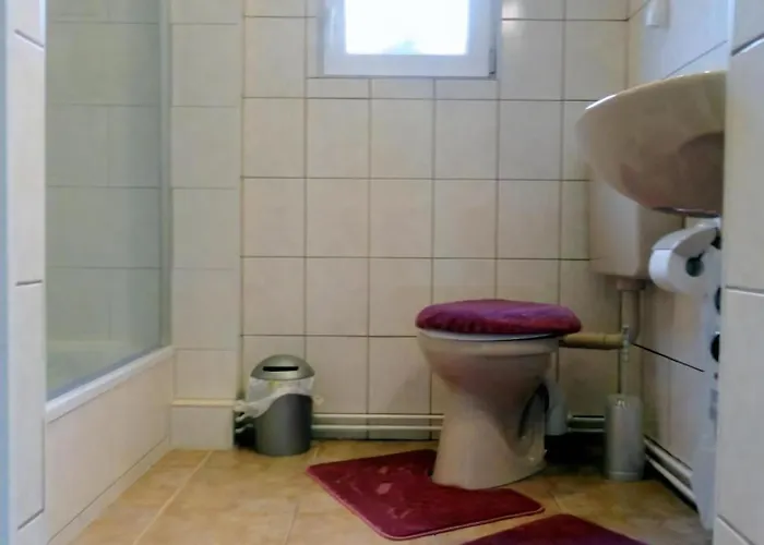 In Mueggelheim Mit Eigener Terrasse برلين