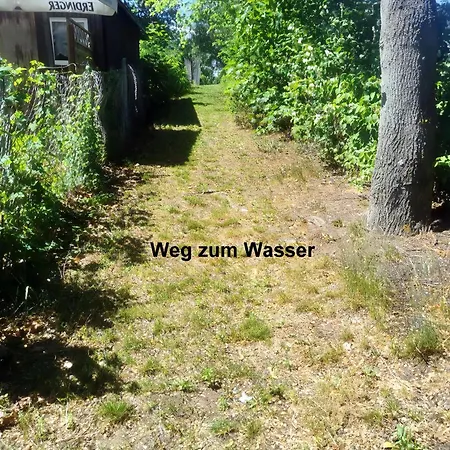In Mueggelheim Mit Eigener Terrasse Semesterbostad *