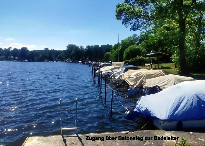In Müggelheim Mit Eigener Terrasse * Berlín
