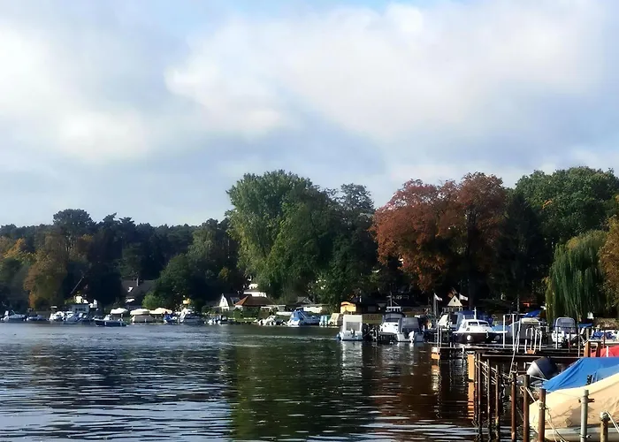 In Müggelheim Mit Eigener Terrasse Berlín